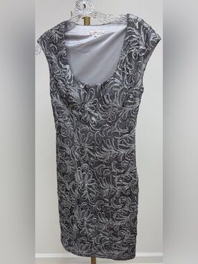 Sue Wong Silver Gray Floral Lace Sheath Dress Size 4